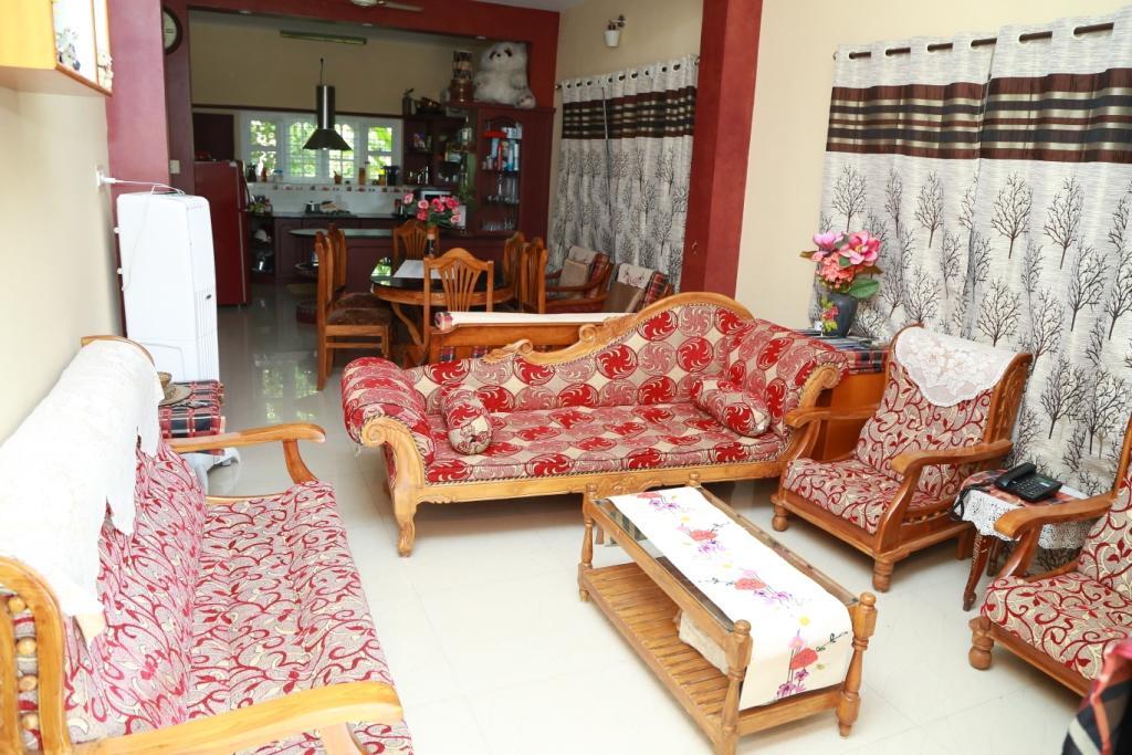 Ferndale Homestay Текади Екстериор снимка